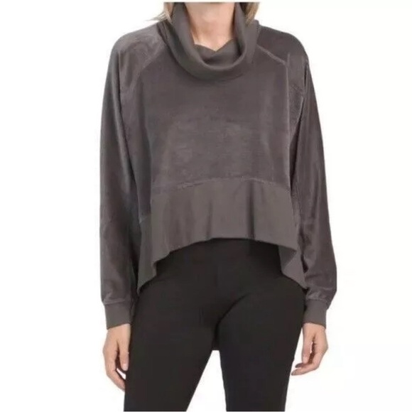 FREE PEOPLE Movement Last Chance Velour Pullover Shirt Charcoal Top Size XS - Picture 1 of 9
